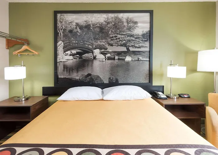 Super 8 By Wyndham Normal 2* Bloomington